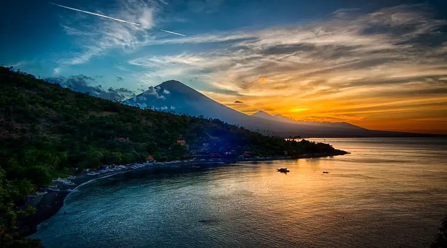 urquoise waters of Amed Beach, a serene Hidden Gems in Bali for underwater adventures.