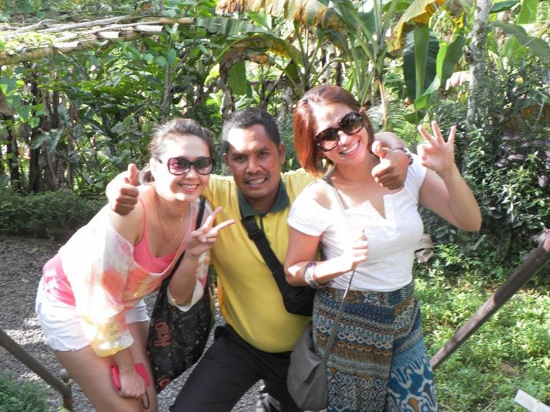 Fun Bali tour with friends exploring tropical surroundings