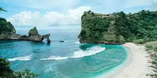 Bali Day Tour with crystal-clear waters and tropical beaches.